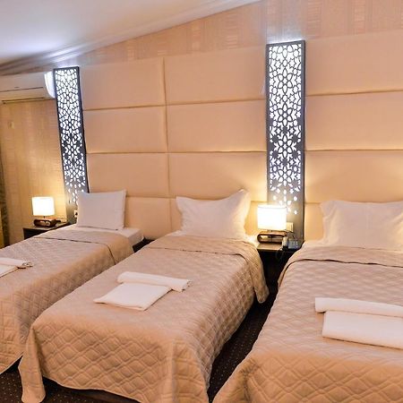 Hotel Old Town クタイシ エクステリア 写真