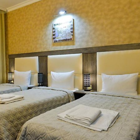 Hotel Old Town クタイシ エクステリア 写真