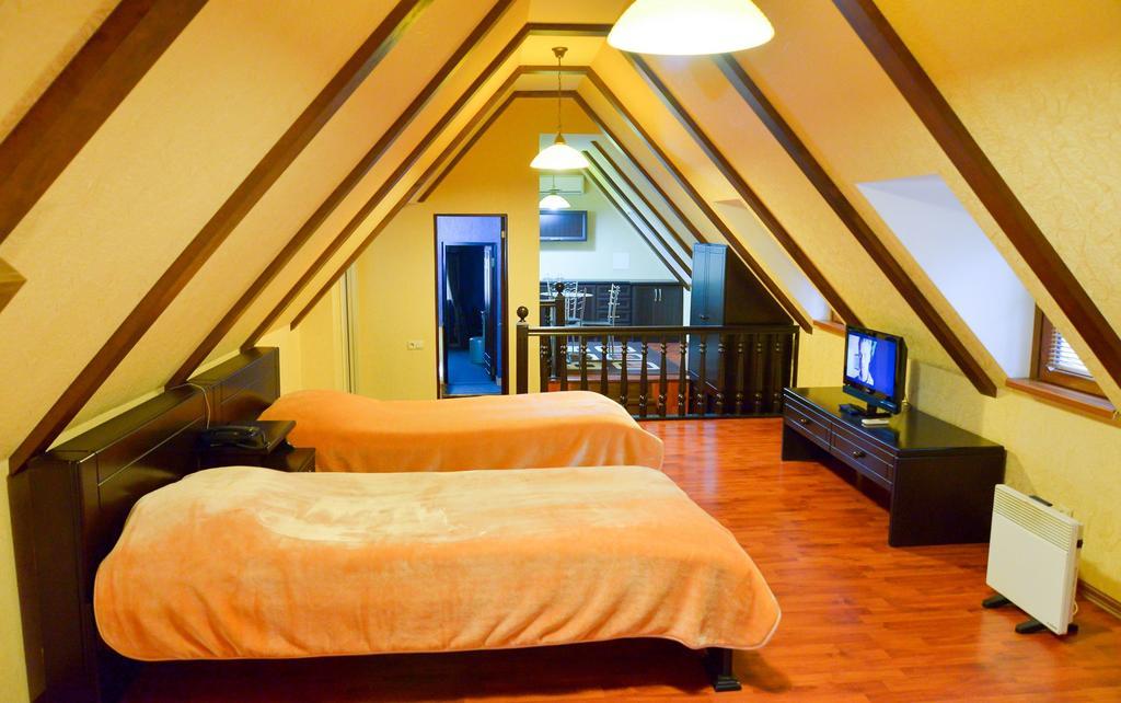 Hotel Old Town クタイシ 部屋 写真