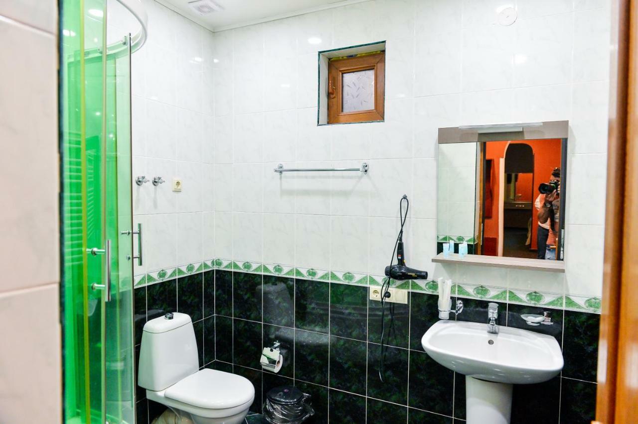 Hotel Old Town クタイシ エクステリア 写真